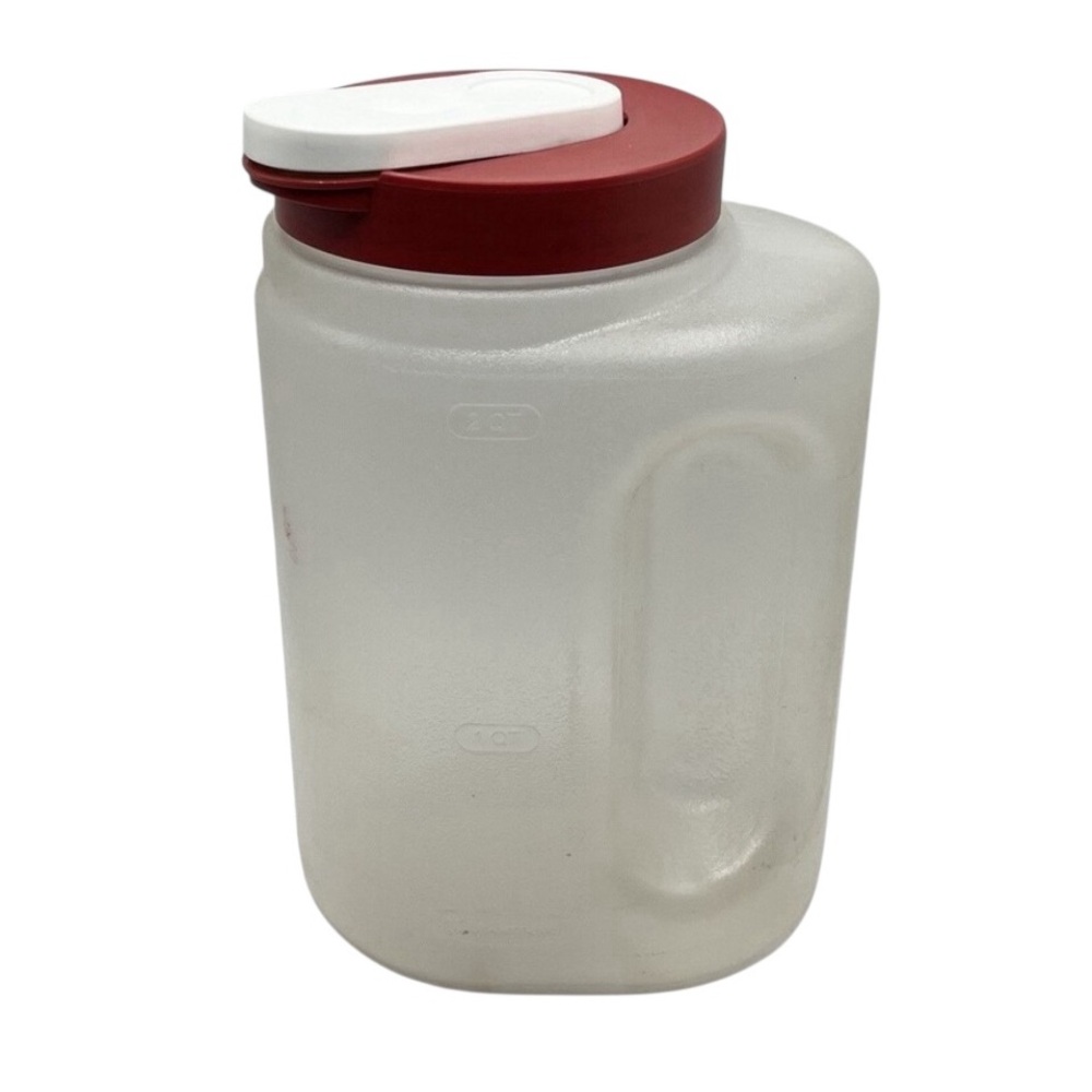 Rubbermaid 2 Qt Mixer Mate Drink Pitcher With Red Flip Top Lid 2R60 USA Used